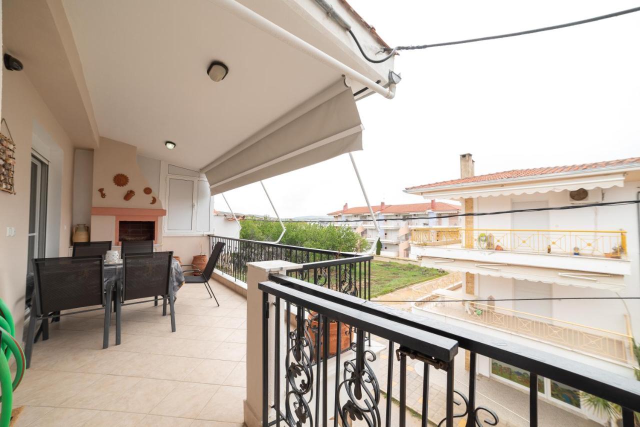 Porto Ofrynio Central Deluxe Golden Apartment Ofrínion 外观 照片