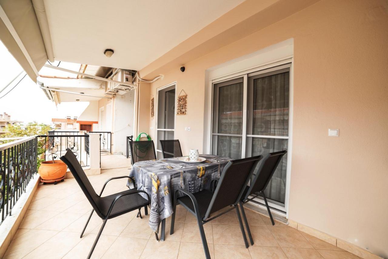 Porto Ofrynio Central Deluxe Golden Apartment Ofrínion 外观 照片